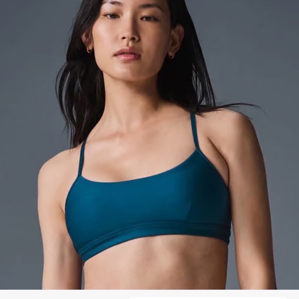 ALO airlift intrigue bra Deep Teal
